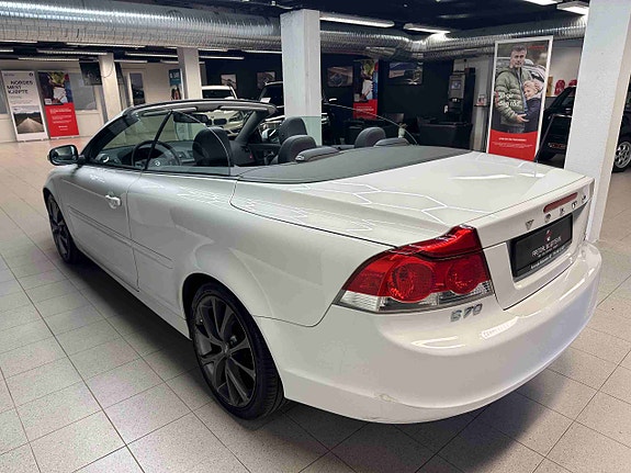 Volvo C70 19 of 30