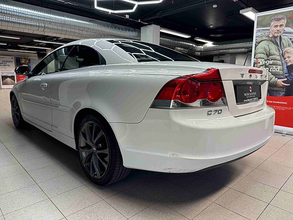 Volvo C70 5 of 5