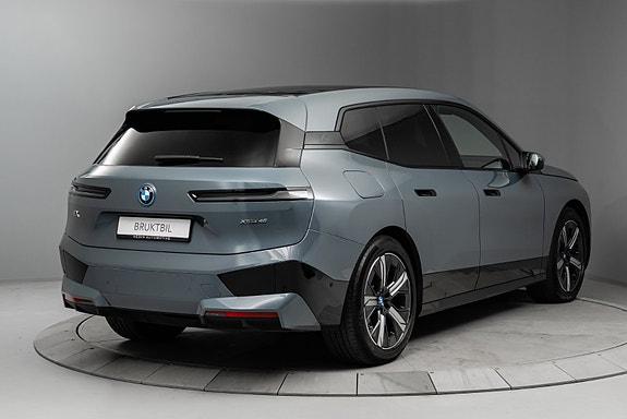 BMW iX 3 of 5
