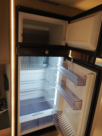 KABE SAFIR 600 TDL KS - Alde - Mover 28 of 30