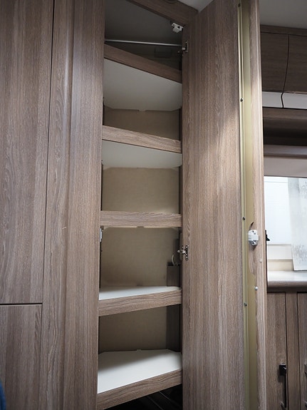 KABE ROYAL 740 DGDL - 3 Køyer - Takmontert markise 20 of 30