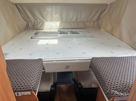 Hymer B DL 534 DuoMobil inkl hydrauliske støttebein 3 of 5