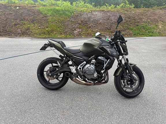 Kawasaki Z 650 4 of 5