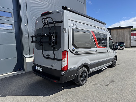 Bürstner Lineo C 590 3 of 30