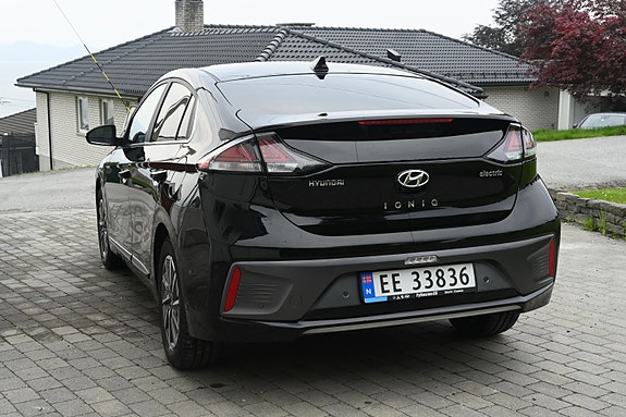 Hyundai IONIQ 5 of 5