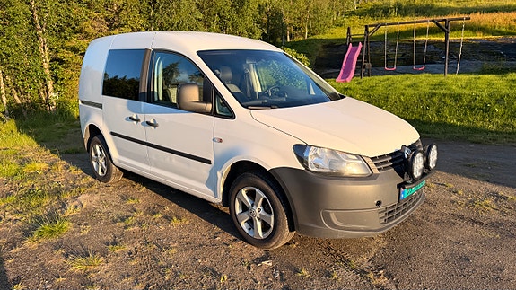 Volkswagen Caddy 2 of 5