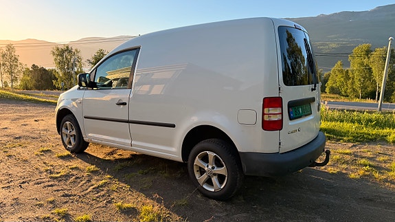 Volkswagen Caddy 3 of 5