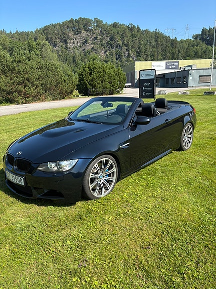 BMW M3 4 of 5