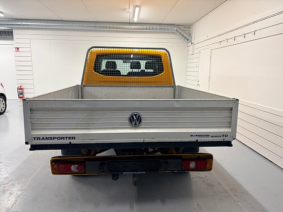 Volkswagen Transporter 6 of 15