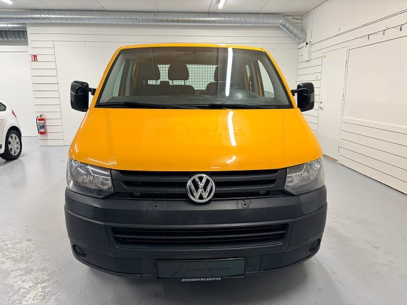 Volkswagen Transporter 10 of 15
