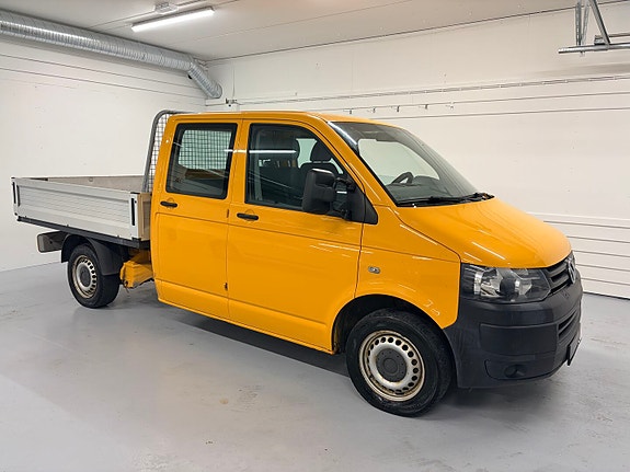 Volkswagen Transporter 3 of 5