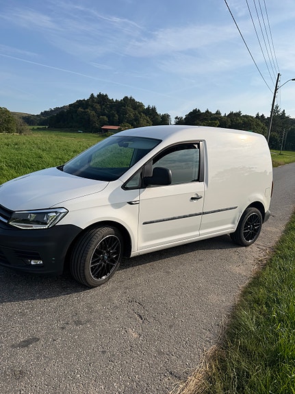 Volkswagen Caddy 4 of 5