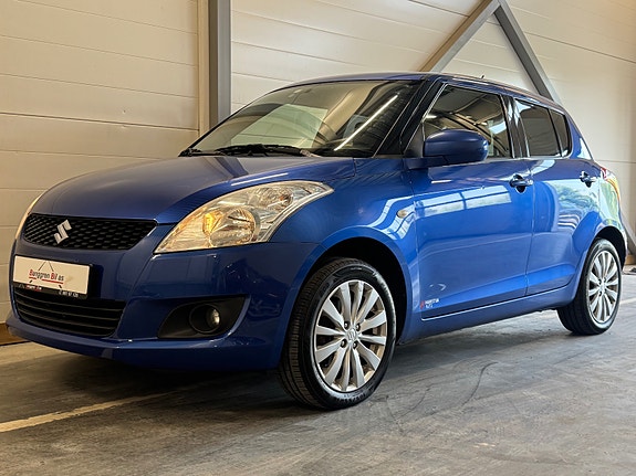 Suzuki Swift 2 of 5