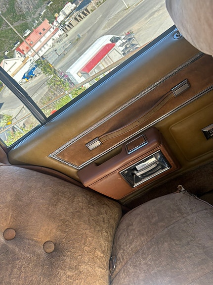 Chevrolet Caprice 10 of 30