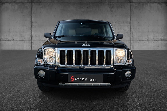 Jeep Commander 2 of 5
