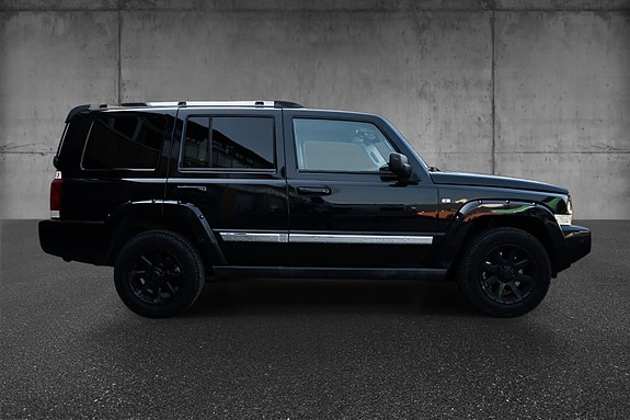 Jeep Commander 4 of 5