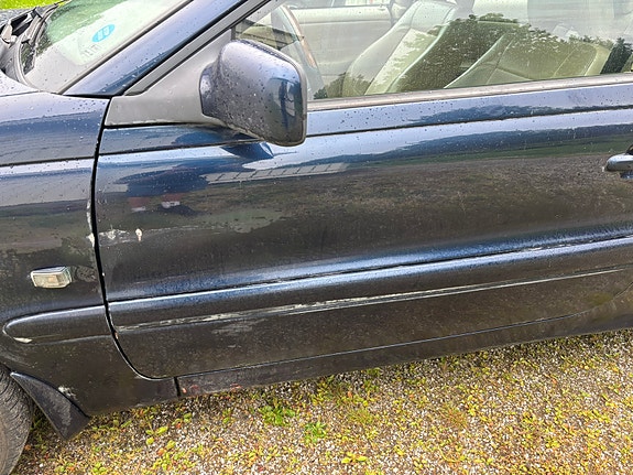 Volvo C70 4 of 5