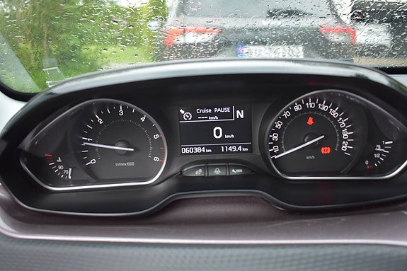Peugeot 2008 17 of 30