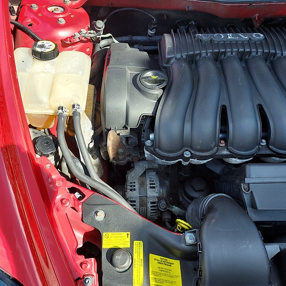 Volvo C70 5 of 5