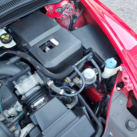 Volvo C70 4 of 5