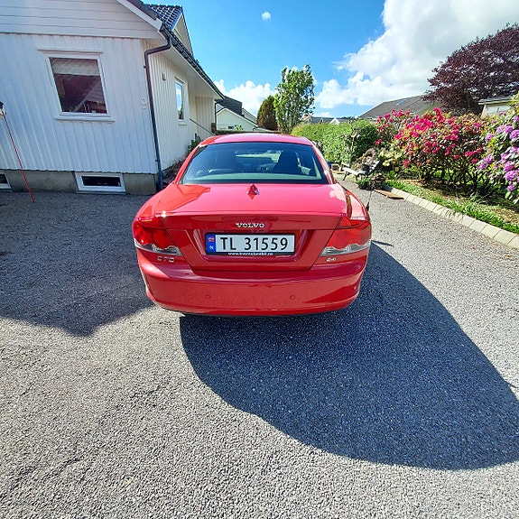 Volvo C70 2 of 5
