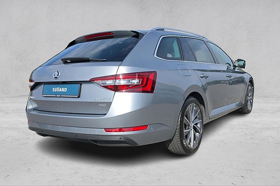 Skoda Superb 5 of 5