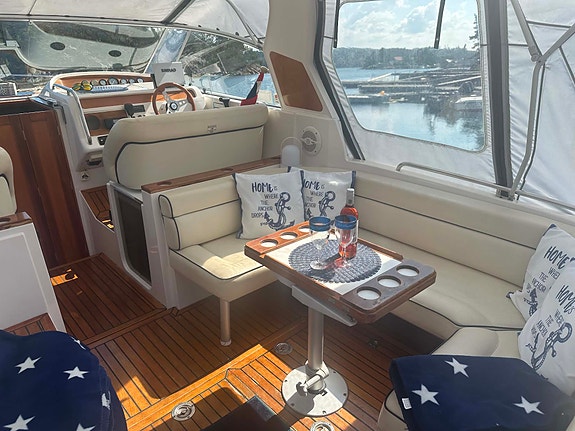 Marex 290 Sun Cruiser 2001 – 1353 timer – Høst tilbud 12 of 30