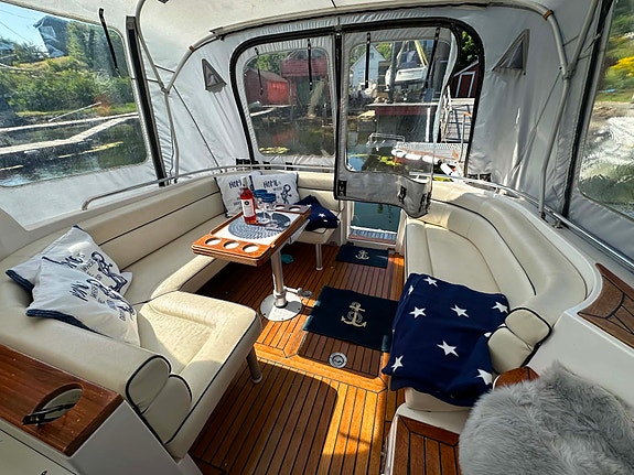 Marex 290 Sun Cruiser 2001 – 1353 timer – Høst tilbud 20 of 30