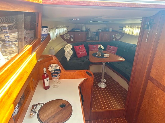 Marex 290 Sun Cruiser 2001 – 1353 timer – Høst tilbud 28 of 30