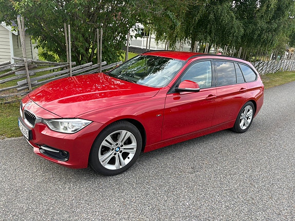 BMW 316i 3 of 5