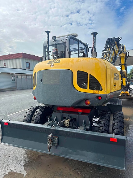 Wacker Neuson EW100 2 of 5