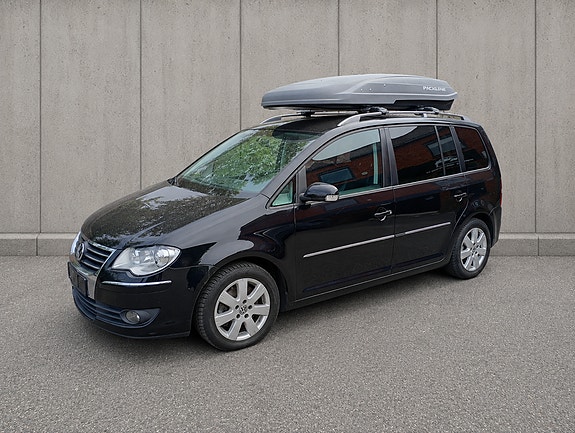 Volkswagen Touran 5 of 5