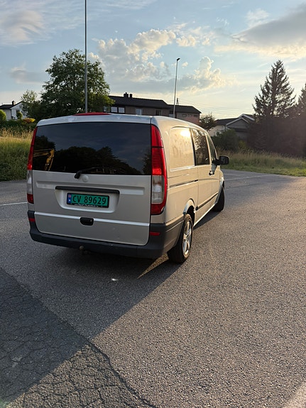 Mercedes-Benz Vito 111 4 of 5