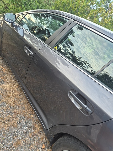 Toyota Avensis 5 of 5