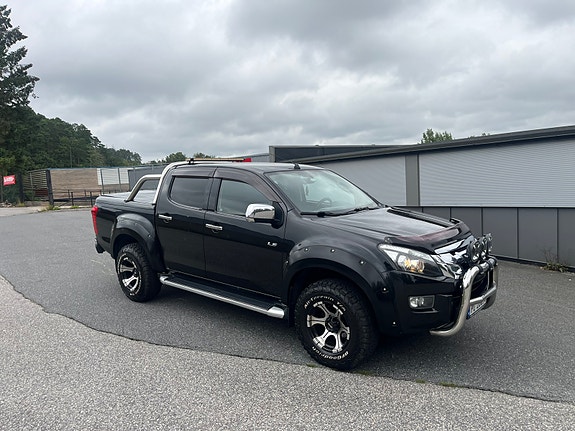 Isuzu D-max 3 of 5