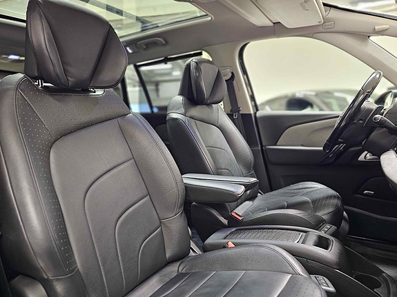 Citroen Grand C4 Picasso 14 of 30