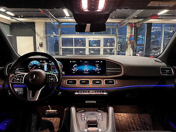 Mercedes-Benz GLE350 de 23 of 30