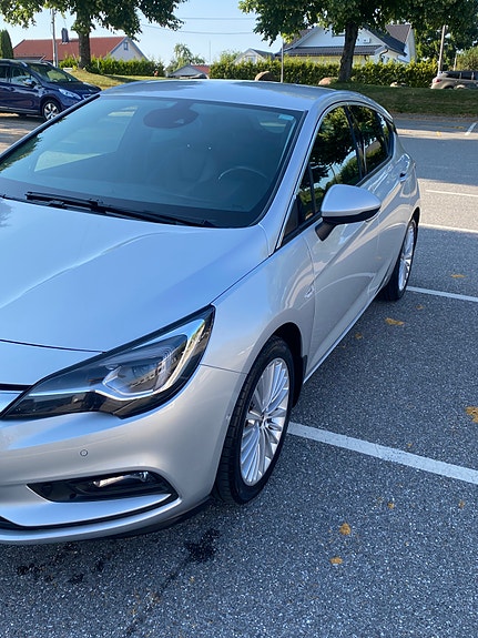 Opel Astra 3 of 5