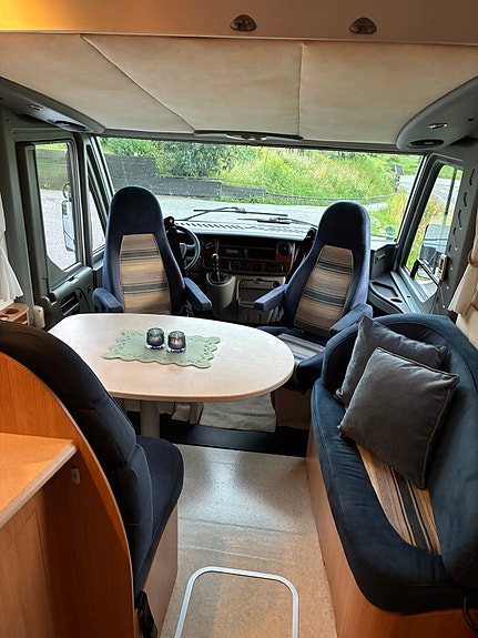 Adria Adriatik Vision i 677 SP (under 7m) 4 of 5