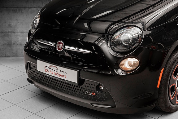 Fiat 500e 3 of 5