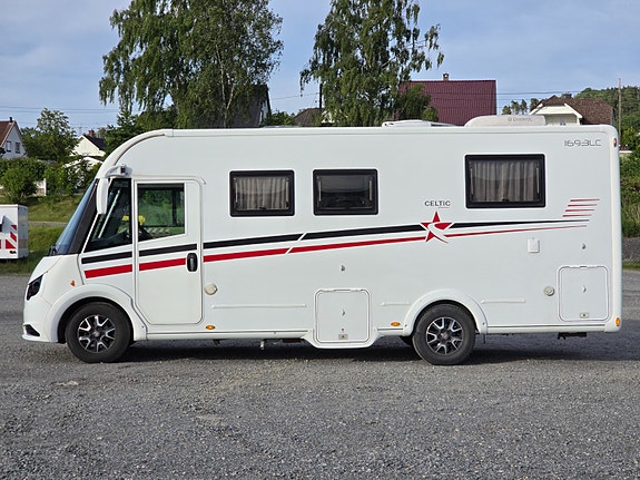 Autostar CELTIC EDITION I693LC LIFT TILSTANDSRAPPORT, FUKT + GASSTEST, REG FOR 4, QUEENSBED 5 of 5