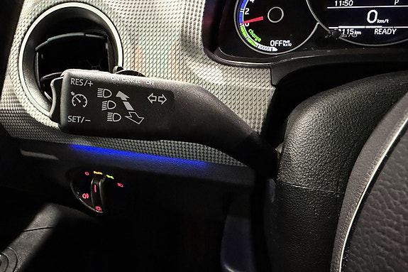 Volkswagen UP! 21 of 24