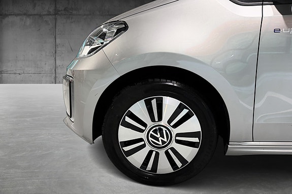 Volkswagen UP! 9 of 24