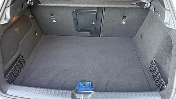 Mercedes-Benz GLA45 22 of 30