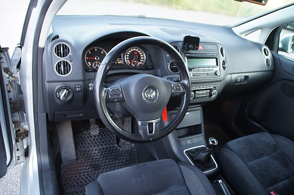 Volkswagen Golf Plus 12 of 30