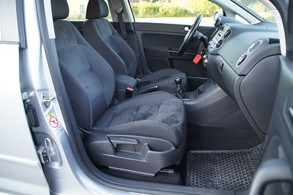 Volkswagen Golf Plus 29 of 30