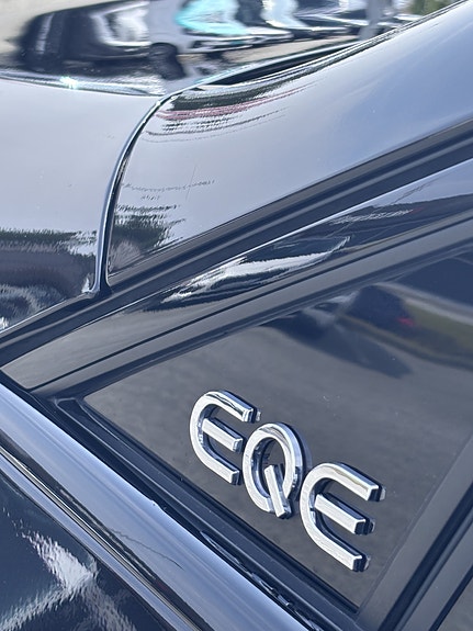 Mercedes-Benz EQE350 SUV 6 of 15