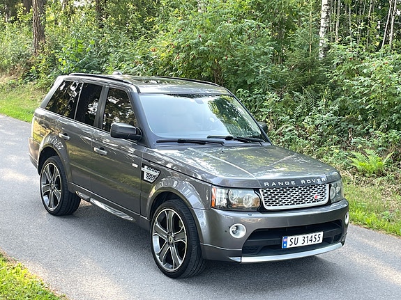 Land Rover Range Rover Sport 6 of 9