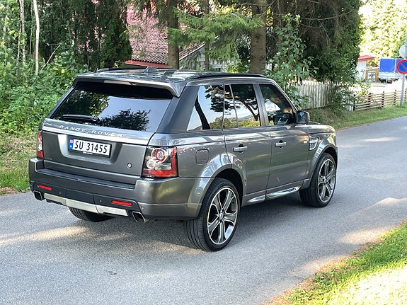 Land Rover Range Rover Sport 4 of 9