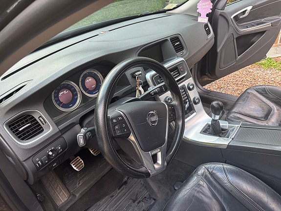 Volvo S60 20 of 30